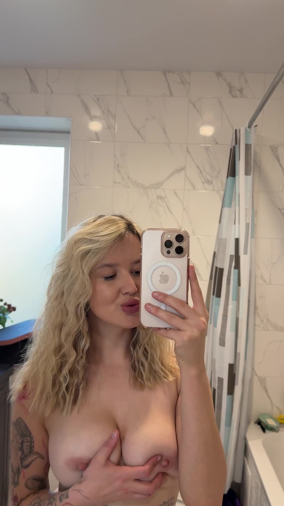 Blooming_chloe Showing Boobs hardcore film adult