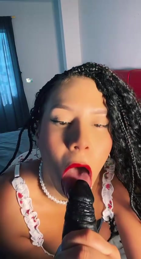 TiffannyRoss Sextoy in the mouth and Big Ass Solo