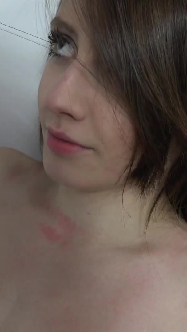 Czech Casting : Massage and Brunette Shaved Pussy