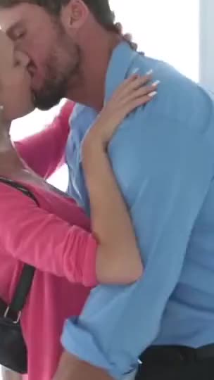 Family Strokes : French Kiss and Step Family free
