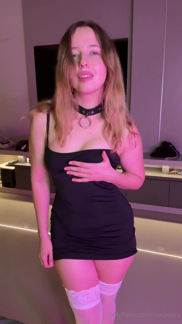 Nuravura Teasing and Nude Natural Big Tits Sexy