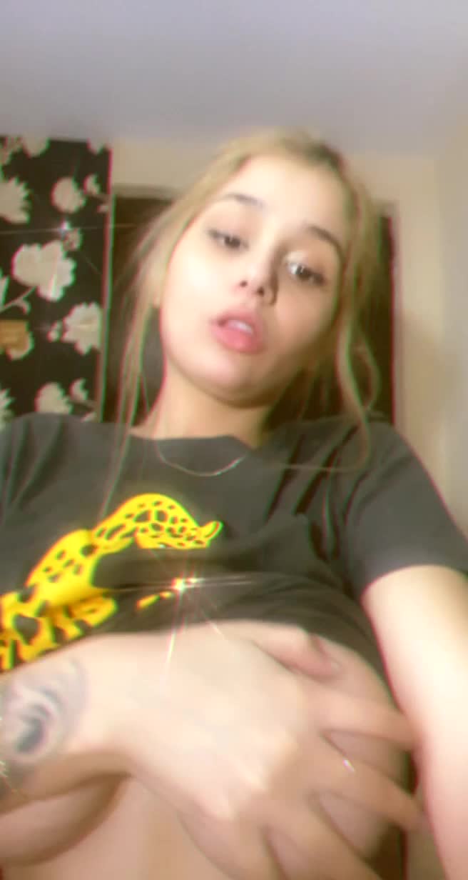 Juliatica Showing Boobs and Natural Big Tits free