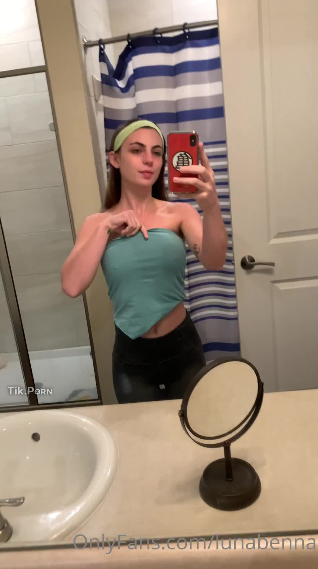 Luna Benna Showing Boobs and Teen Leaked xxx porn