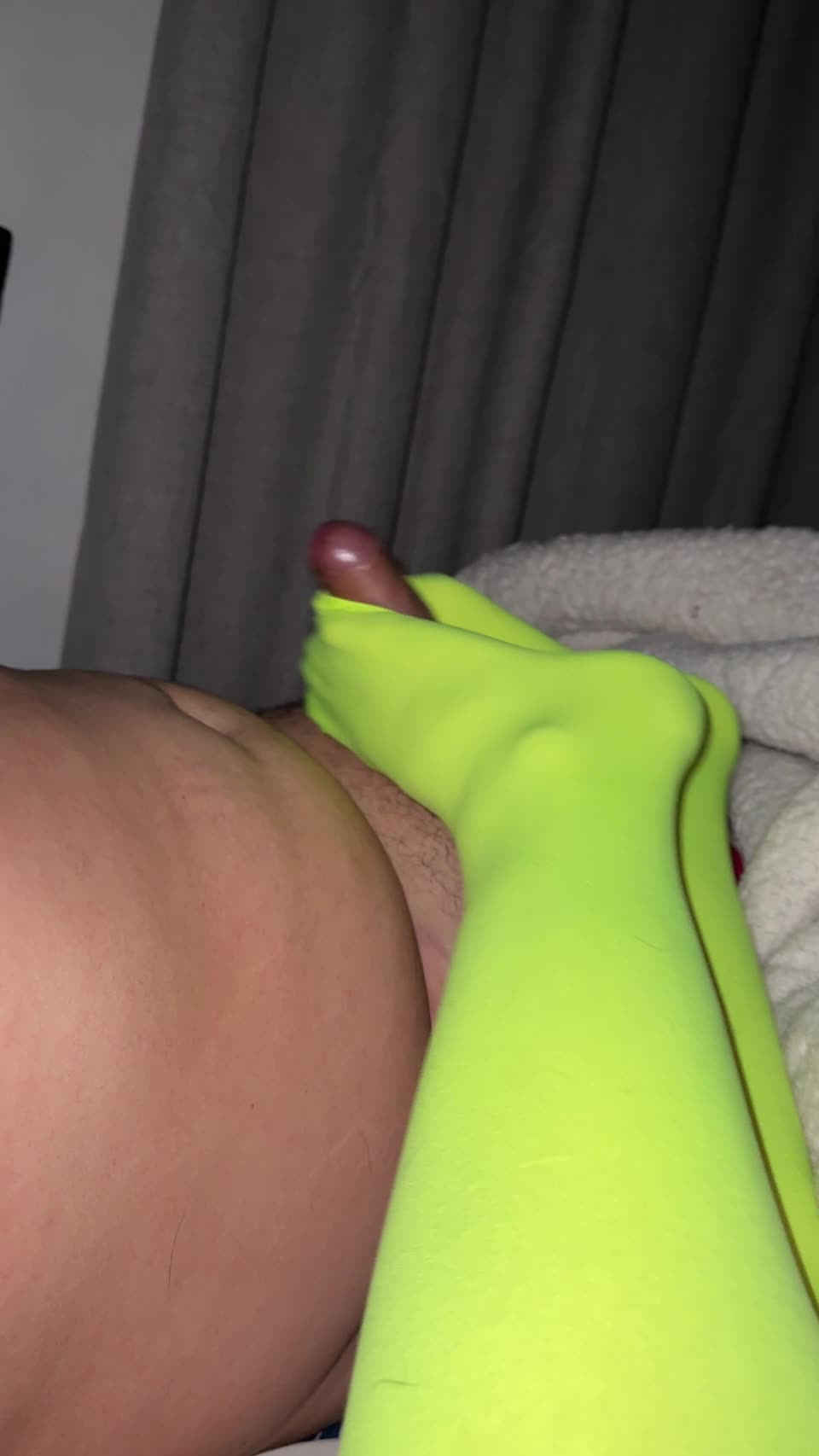 CamilaPlayFul Footjob and Stockings Amateur movie