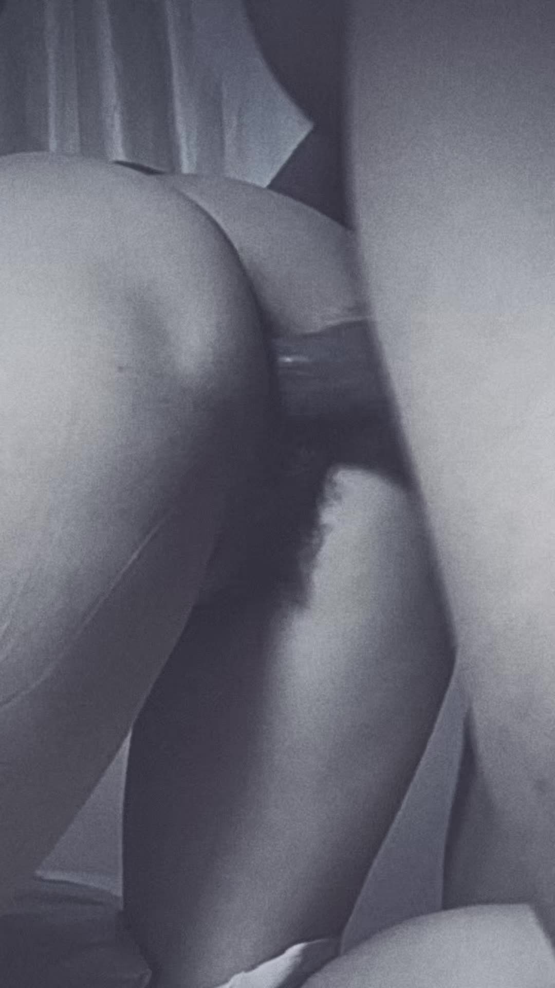 Gratis Doggystyle and Hairy Pussy Big Ass Amateur