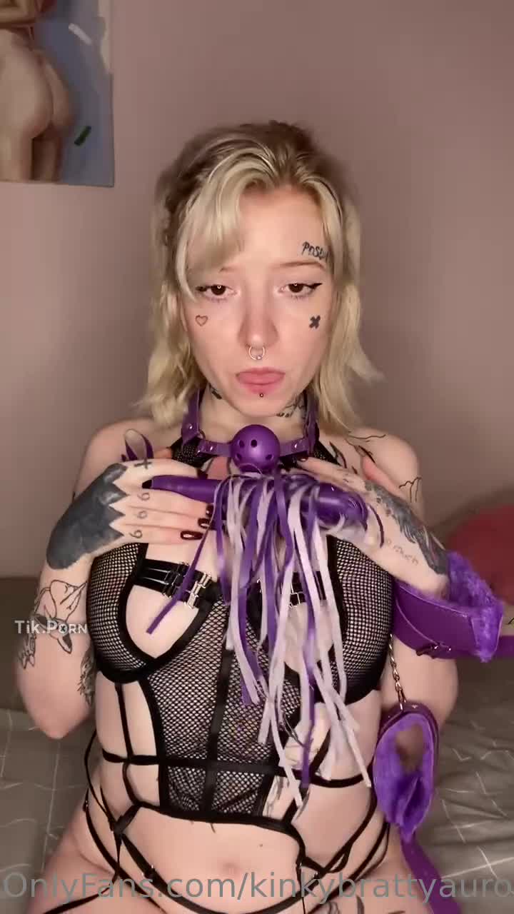 Aurora68nm Teasing and Emo Gothic Small Tits sexy