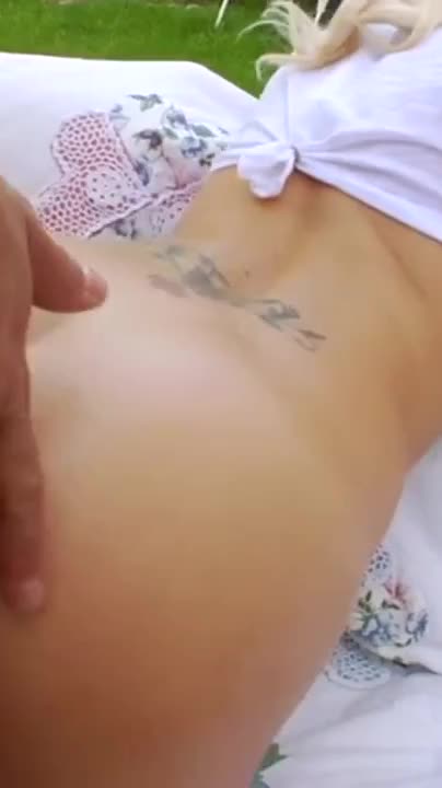 Evil Angel : Anal Gaping and Blonde Outdoor adult